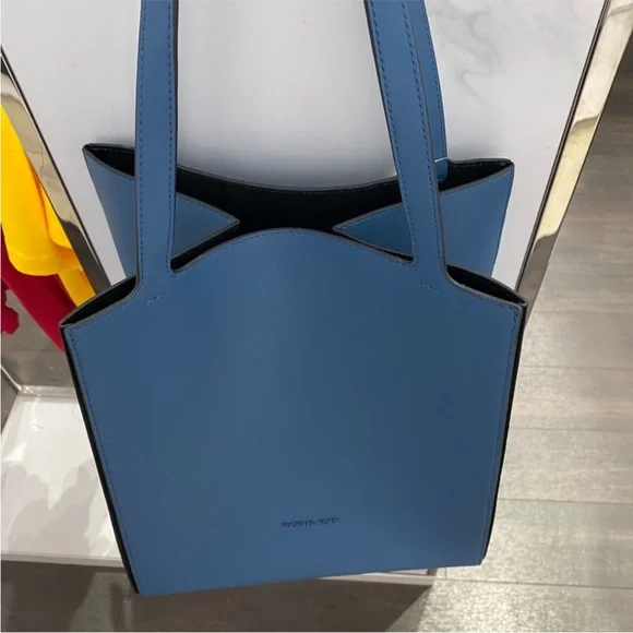 MICHAEL KORS Jordi Large LeatherTote Bag